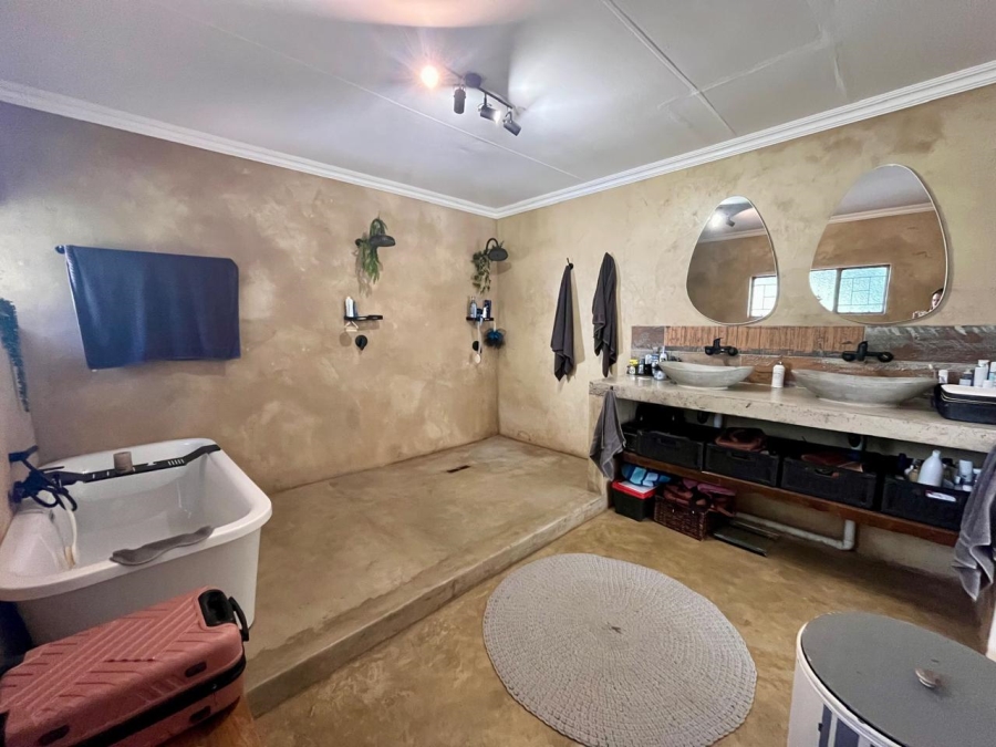 6 Bedroom Property for Sale in Oog Van Boekenhoutskloof Alias Tweefonte Gauteng
