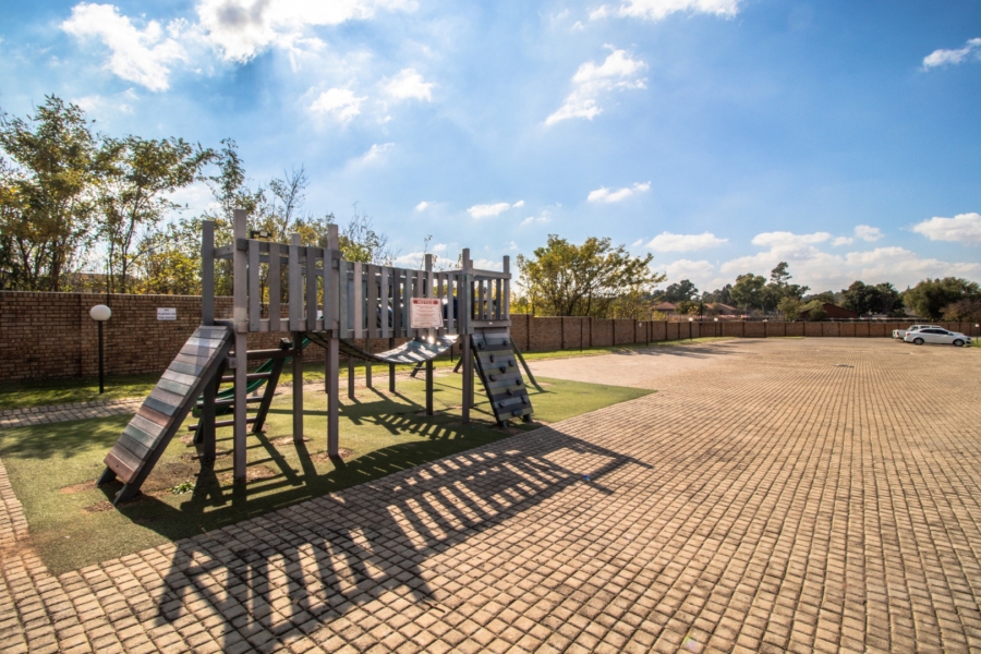 3 Bedroom Property for Sale in Rynfield Gauteng