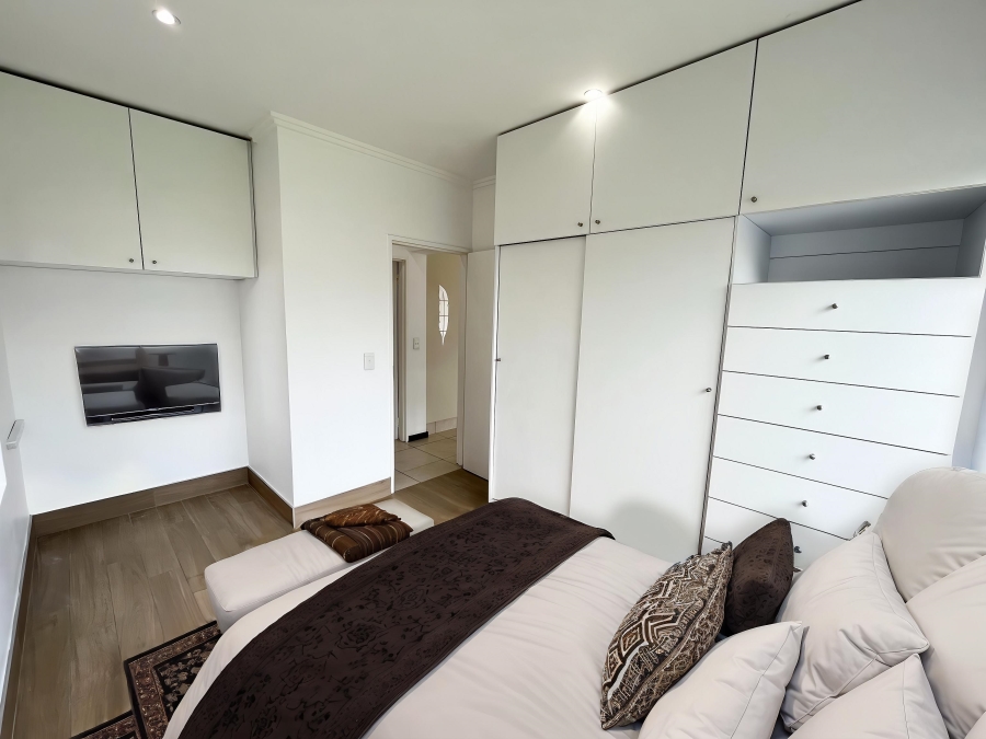 1 Bedroom Property for Sale in Barbeque Downs Gauteng
