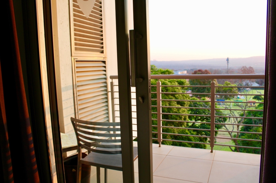 To Let 1 Bedroom Property for Rent in Rosebank Gauteng