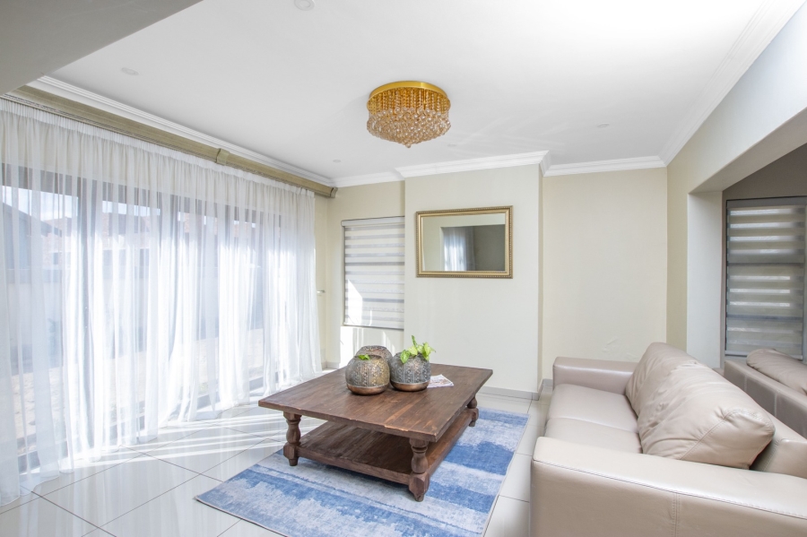 3 Bedroom Property for Sale in Zambezi Manor Lifestyle Estate Gauteng