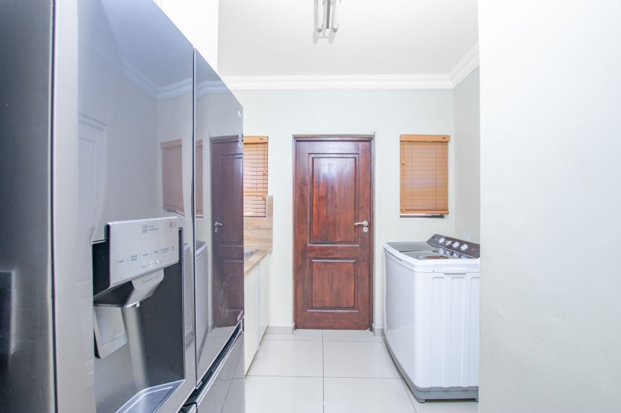 3 Bedroom Property for Sale in Zambezi Manor Lifestyle Estate Gauteng