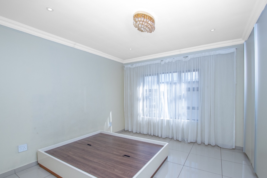 3 Bedroom Property for Sale in Zambezi Manor Lifestyle Estate Gauteng