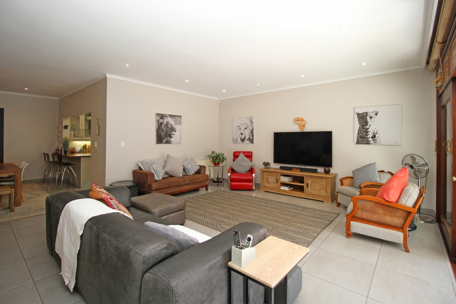 3 Bedroom Property for Sale in Norwood Gauteng
