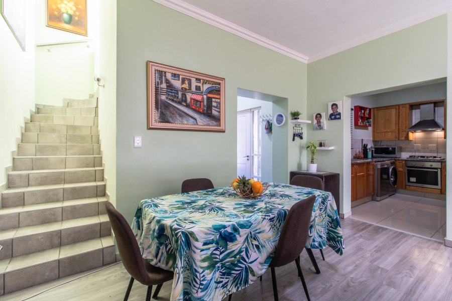 2 Bedroom Property for Sale in Greenstone Hill Gauteng