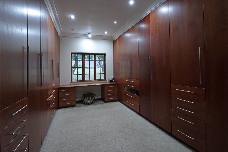 4 Bedroom Property for Sale in Bryanston East Gauteng