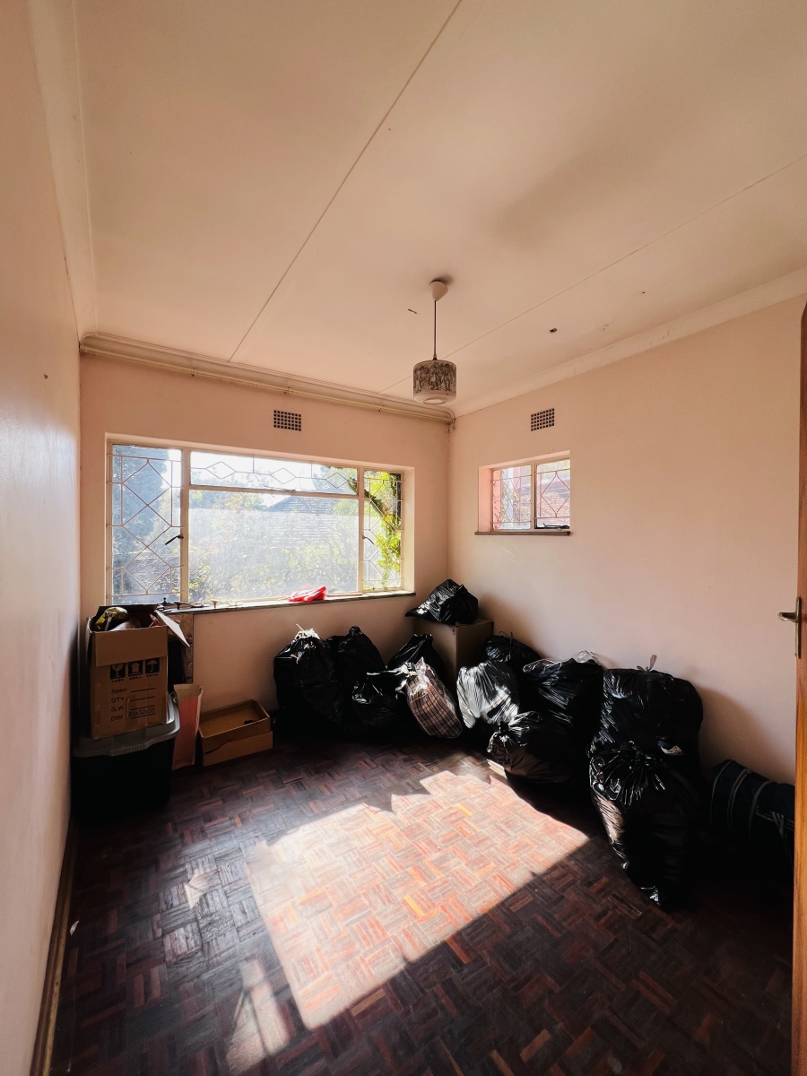 3 Bedroom Property for Sale in Mondeor Gauteng