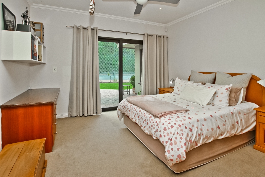 5 Bedroom Property for Sale in Atholl Gauteng