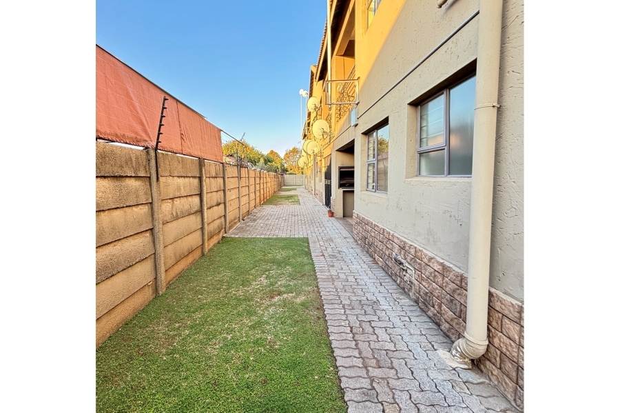 To Let 2 Bedroom Property for Rent in Vanderbijlpark SE 6 Gauteng