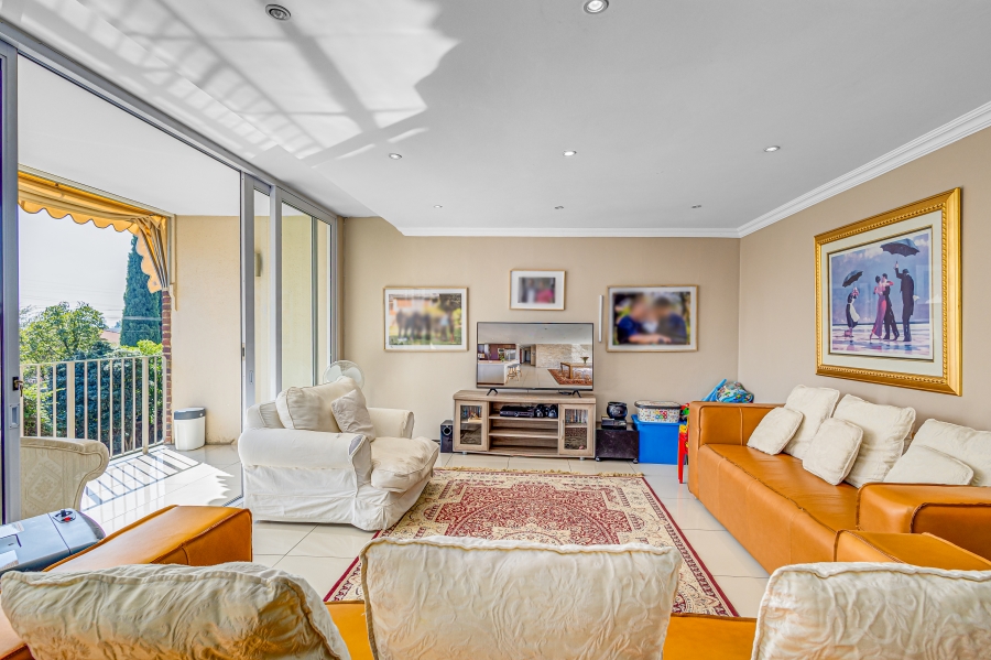 2 Bedroom Property for Sale in Morningside Gauteng
