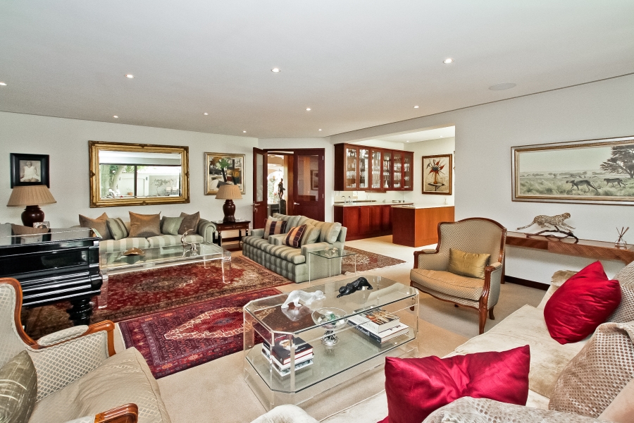 5 Bedroom Property for Sale in Atholl Gauteng