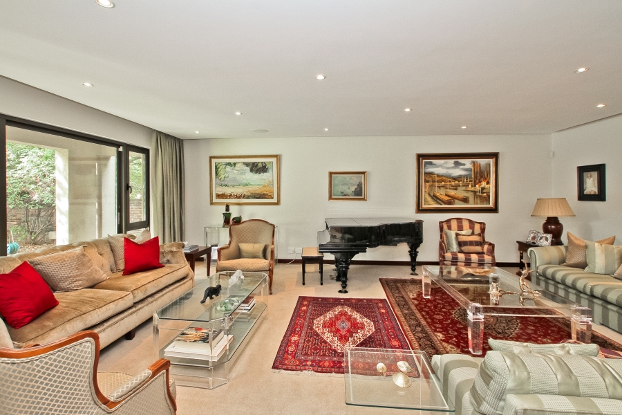 5 Bedroom Property for Sale in Atholl Gauteng