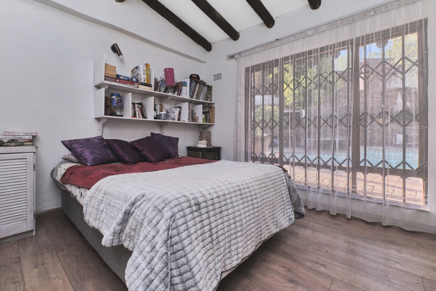4 Bedroom Property for Sale in Helderkruin Gauteng