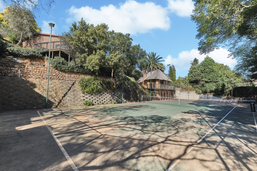 4 Bedroom Property for Sale in Helderkruin Gauteng