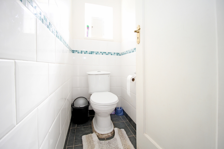 3 Bedroom Property for Sale in Orange Grove Gauteng