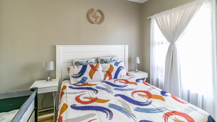 2 Bedroom Property for Sale in Glen Austin Gauteng