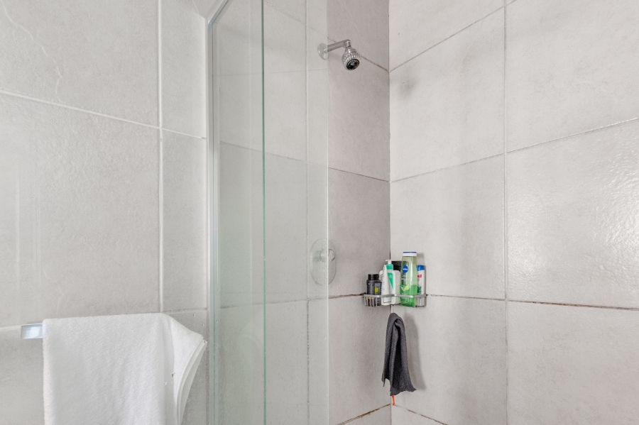 1 Bedroom Property for Sale in Fourways Gauteng