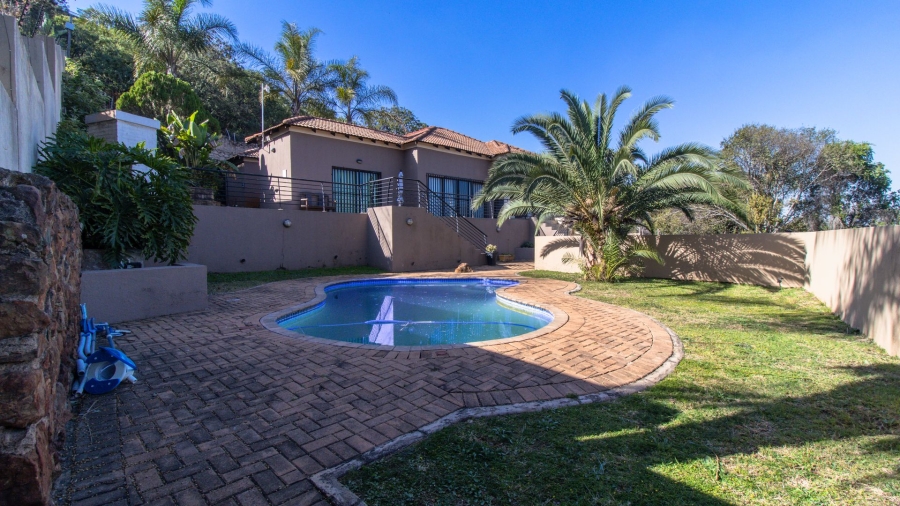 4 Bedroom Property for Sale in Glenvista Gauteng