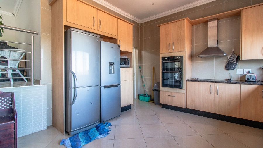4 Bedroom Property for Sale in Glenvista Gauteng