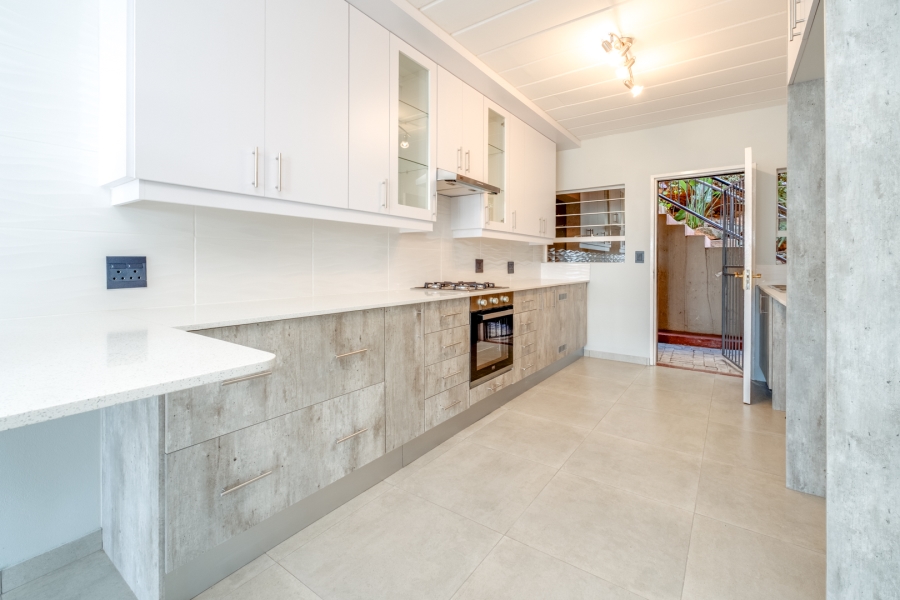 3 Bedroom Property for Sale in Constantia Kloof Gauteng