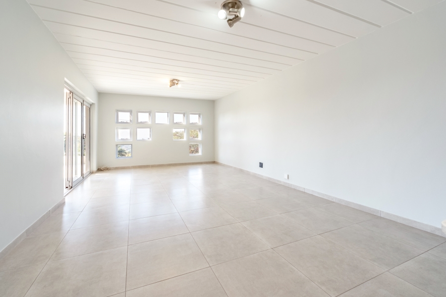 3 Bedroom Property for Sale in Constantia Kloof Gauteng
