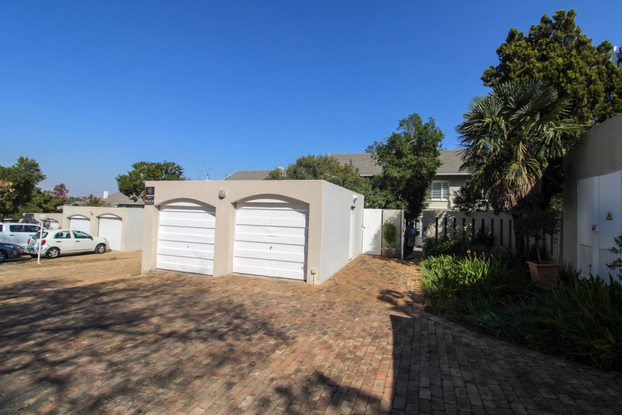 3 Bedroom Property for Sale in Bryanston Gauteng