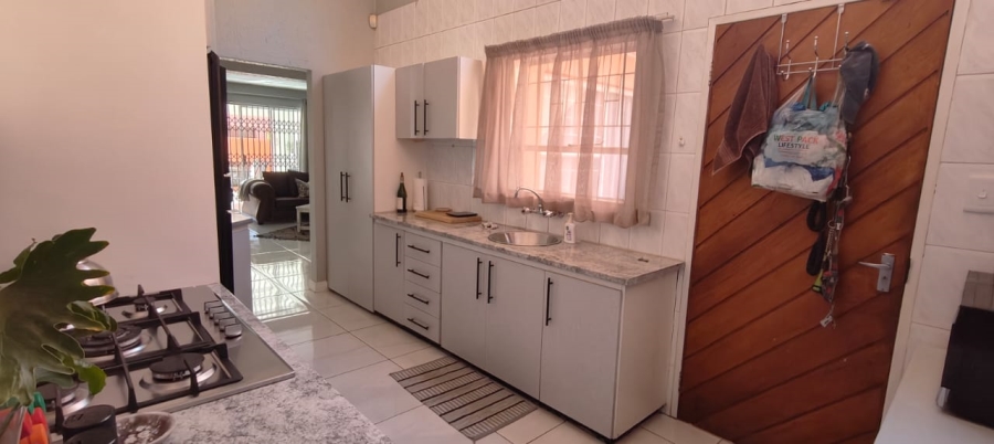 To Let 3 Bedroom Property for Rent in Arcon Park Gauteng