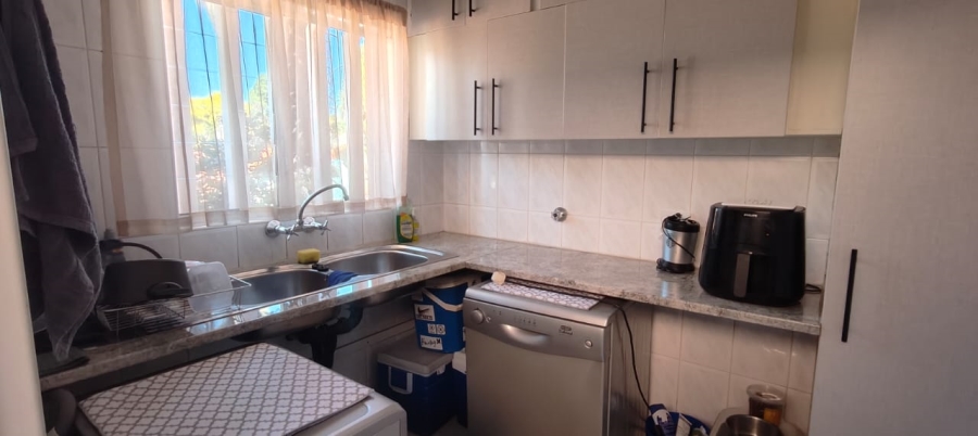 To Let 3 Bedroom Property for Rent in Arcon Park Gauteng