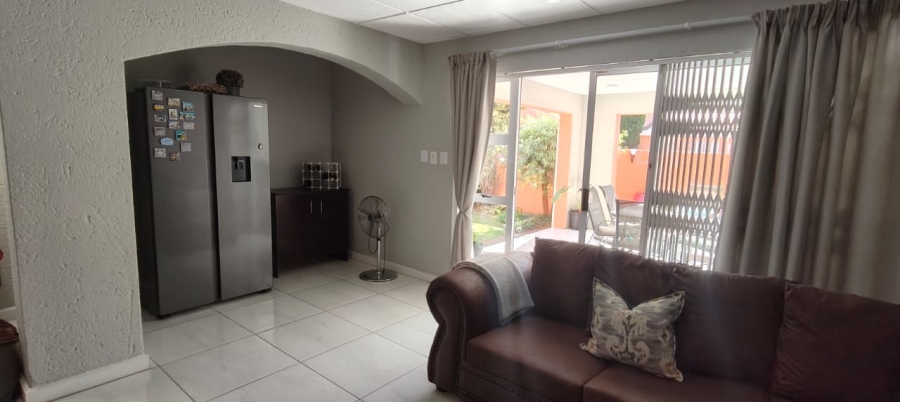 To Let 3 Bedroom Property for Rent in Arcon Park Gauteng