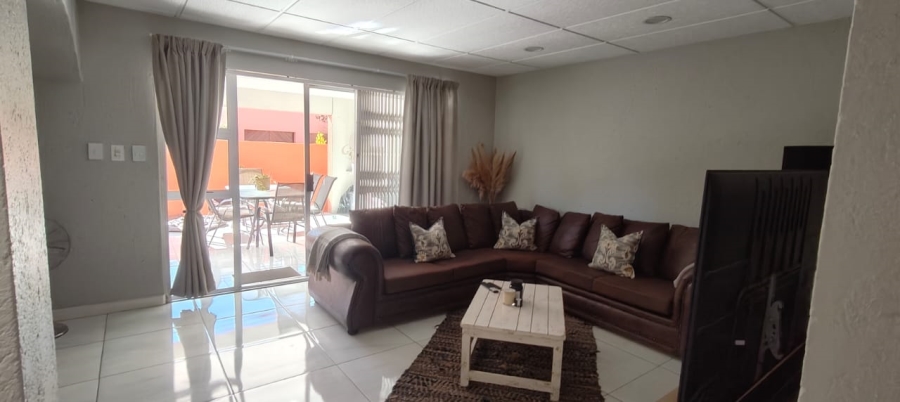 To Let 3 Bedroom Property for Rent in Arcon Park Gauteng