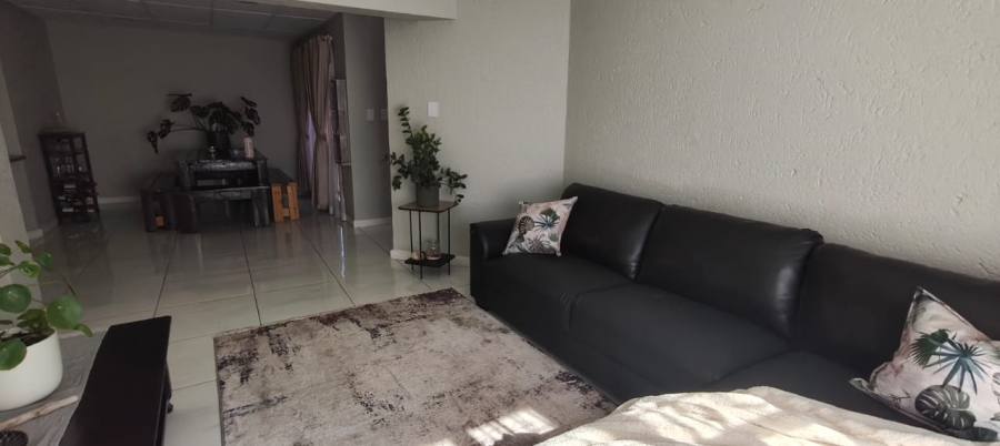 To Let 3 Bedroom Property for Rent in Arcon Park Gauteng