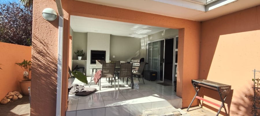 To Let 3 Bedroom Property for Rent in Arcon Park Gauteng