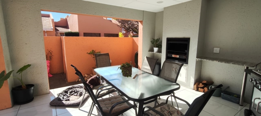 To Let 3 Bedroom Property for Rent in Arcon Park Gauteng