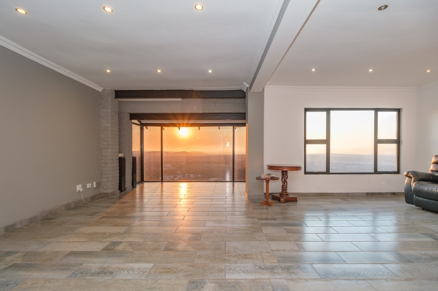 3 Bedroom Property for Sale in Northcliff Gauteng