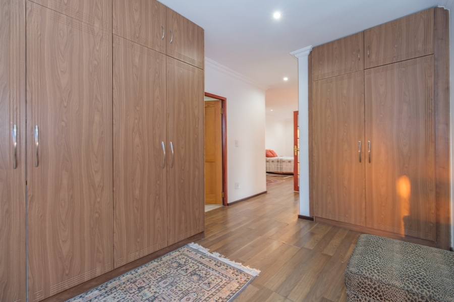 3 Bedroom Property for Sale in Northcliff Gauteng