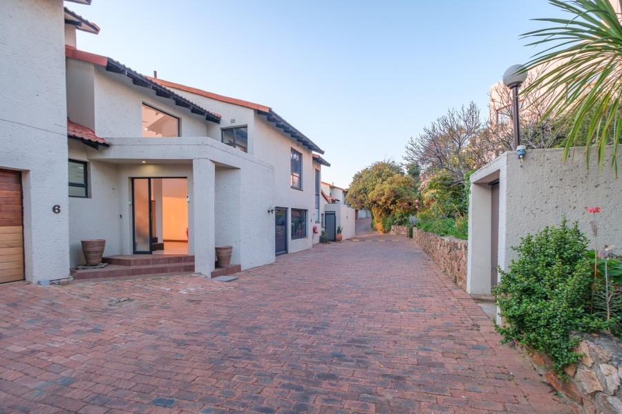 3 Bedroom Property for Sale in Northcliff Gauteng