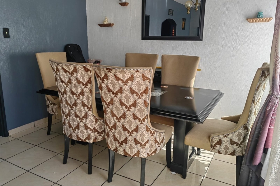 To Let 3 Bedroom Property for Rent in Florida Gauteng