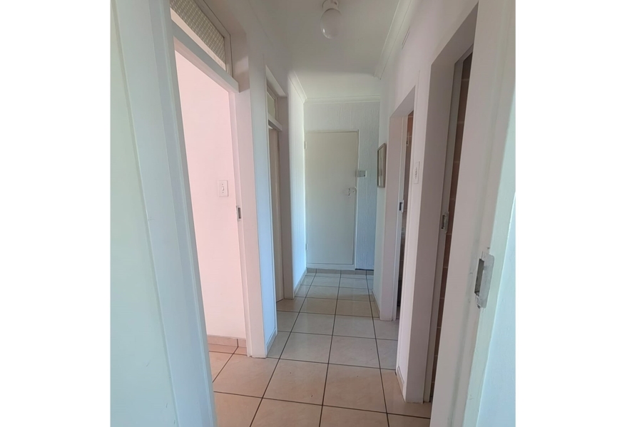 To Let 3 Bedroom Property for Rent in Florida Gauteng