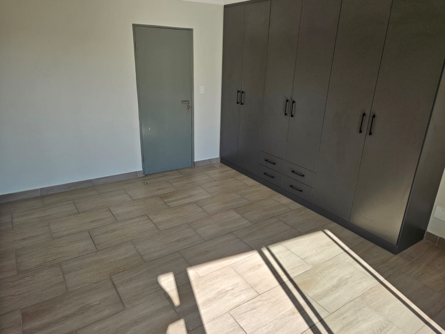 To Let 3 Bedroom Property for Rent in Zwartkop Gauteng