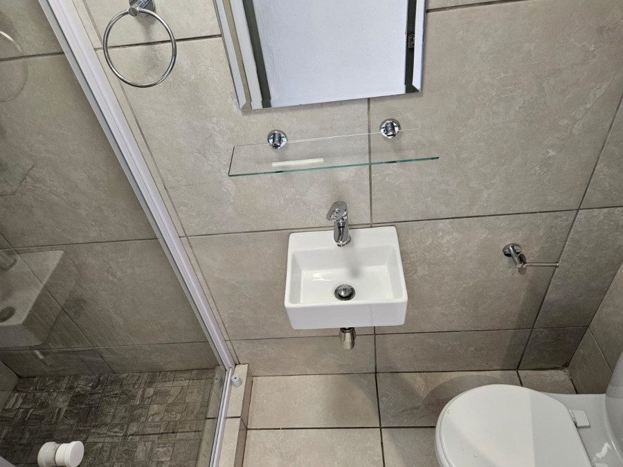 To Let 3 Bedroom Property for Rent in Zwartkop Gauteng