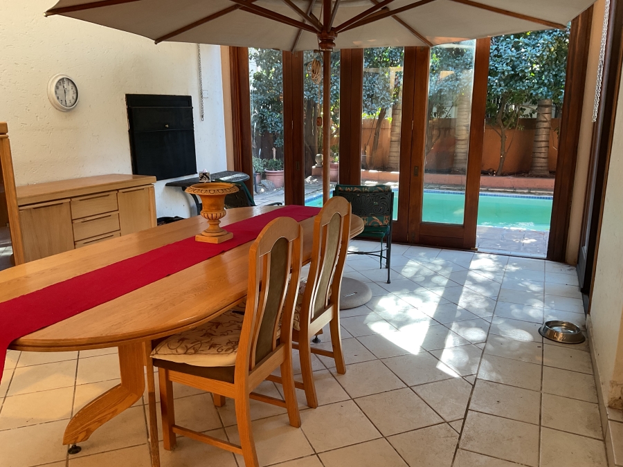 4 Bedroom Property for Sale in Silver Lakes Golf Estate Gauteng