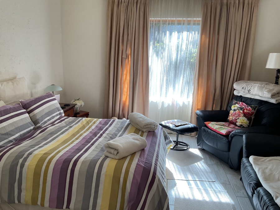 4 Bedroom Property for Sale in Silver Lakes Golf Estate Gauteng