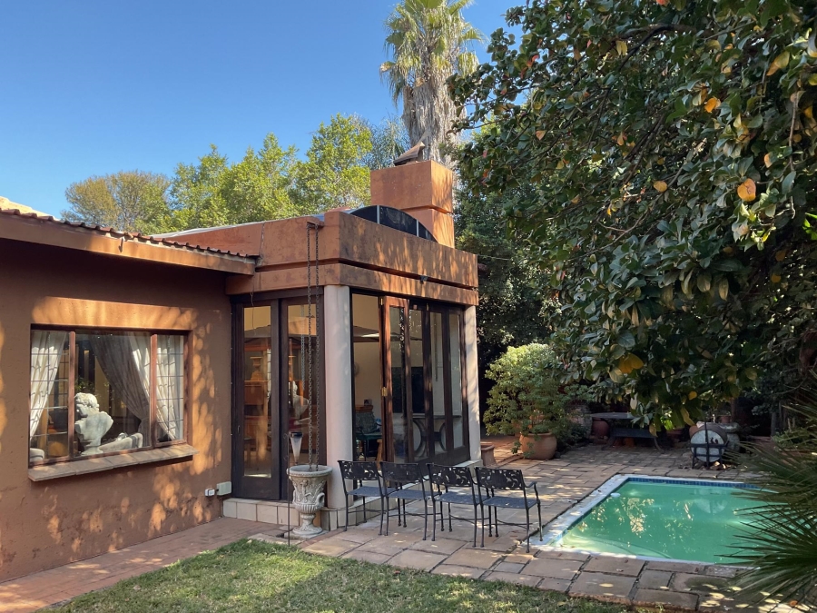 4 Bedroom Property for Sale in Silver Lakes Golf Estate Gauteng