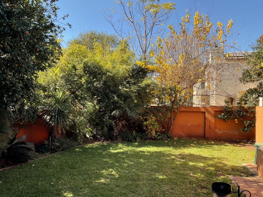 4 Bedroom Property for Sale in Silver Lakes Golf Estate Gauteng