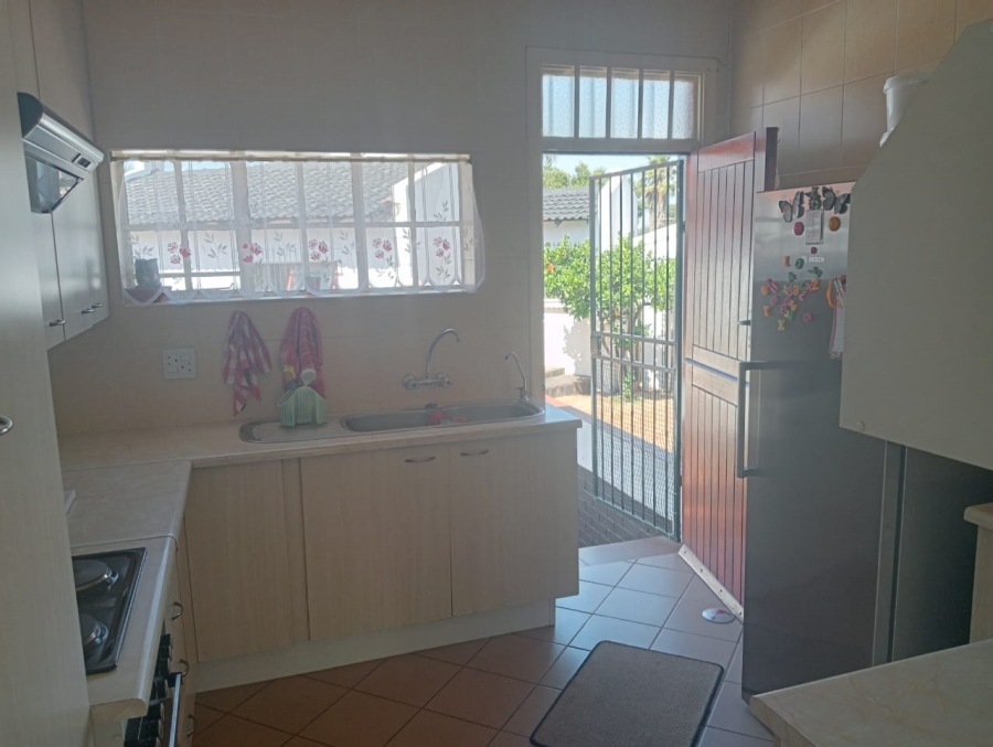 3 Bedroom Property for Sale in Greenhills Gauteng