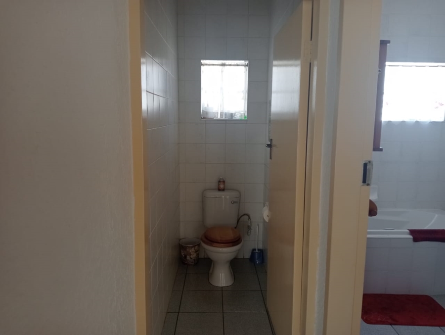 3 Bedroom Property for Sale in Greenhills Gauteng
