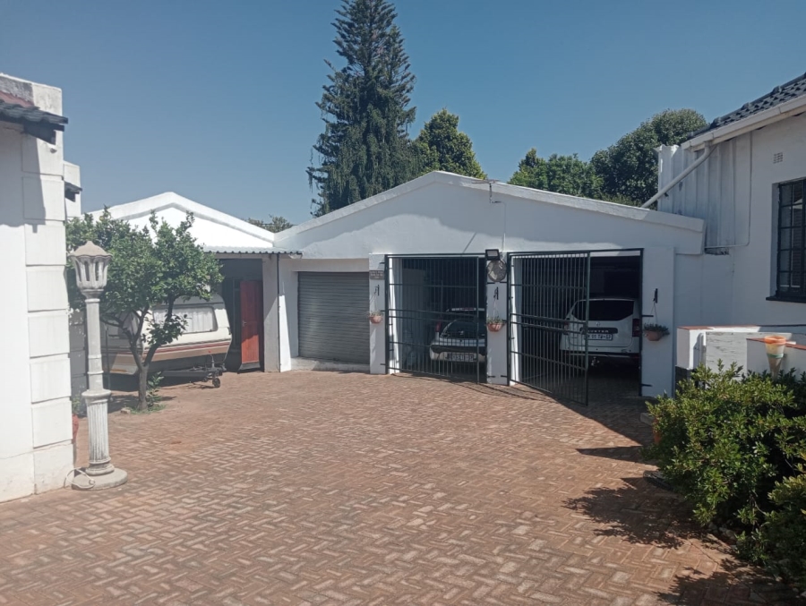 3 Bedroom Property for Sale in Greenhills Gauteng