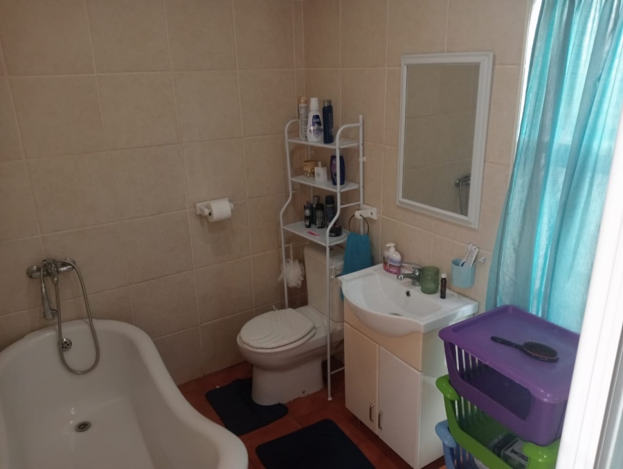 3 Bedroom Property for Sale in Greenhills Gauteng