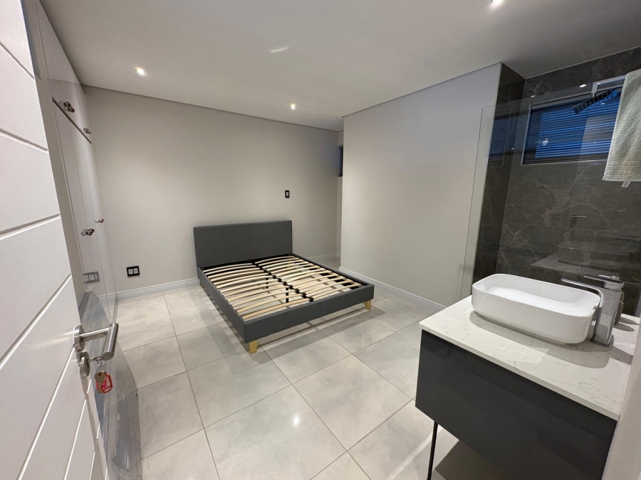 1 Bedroom Property for Sale in Houghton Estate Gauteng