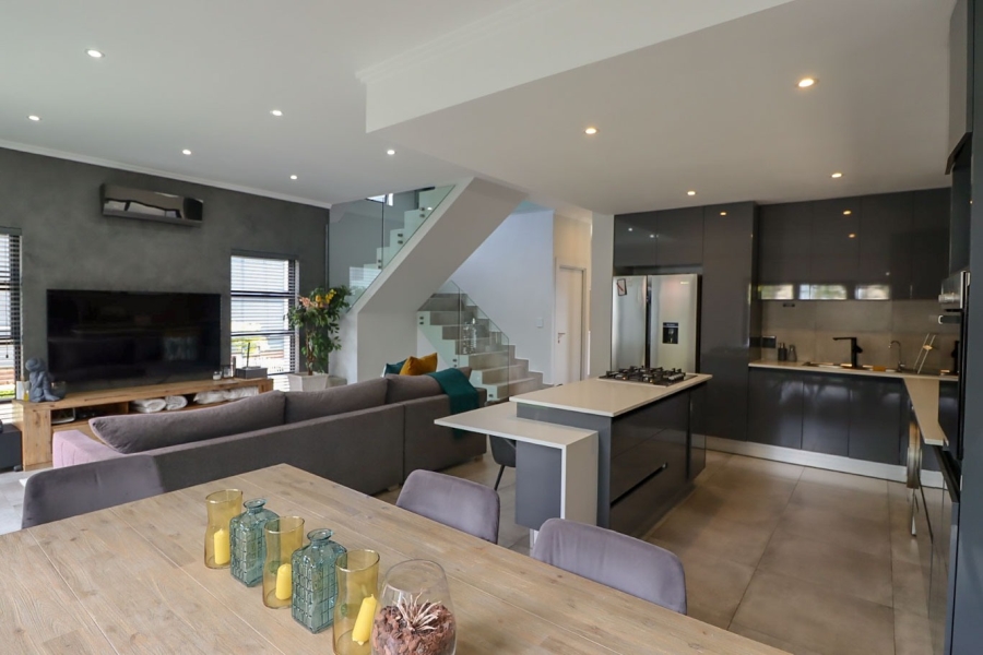 3 Bedroom Property for Sale in Edenburg Gauteng
